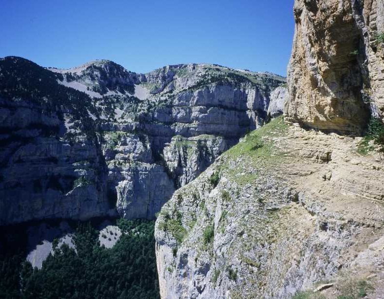 Departure of hikes on the Glandasse-Jewel of the Vercors